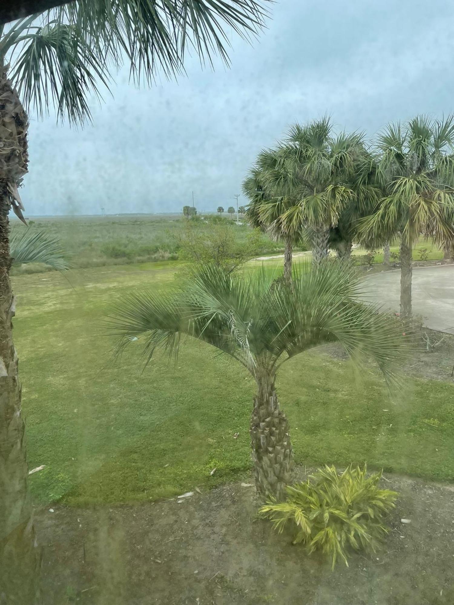 Hitchcock Harborwalk Lodge מראה חיצוני תמונה
