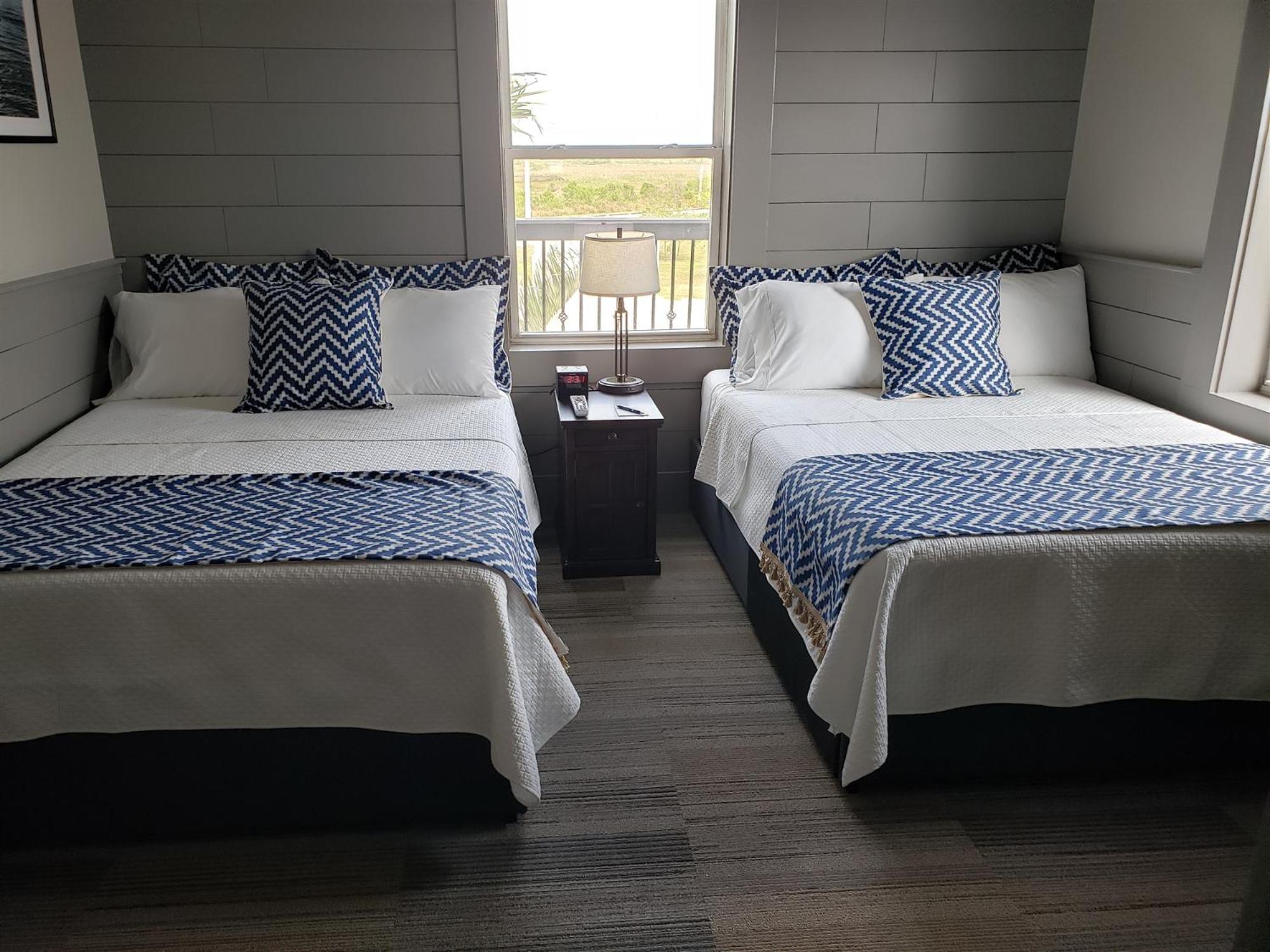 Hitchcock Harborwalk Lodge מראה חיצוני תמונה