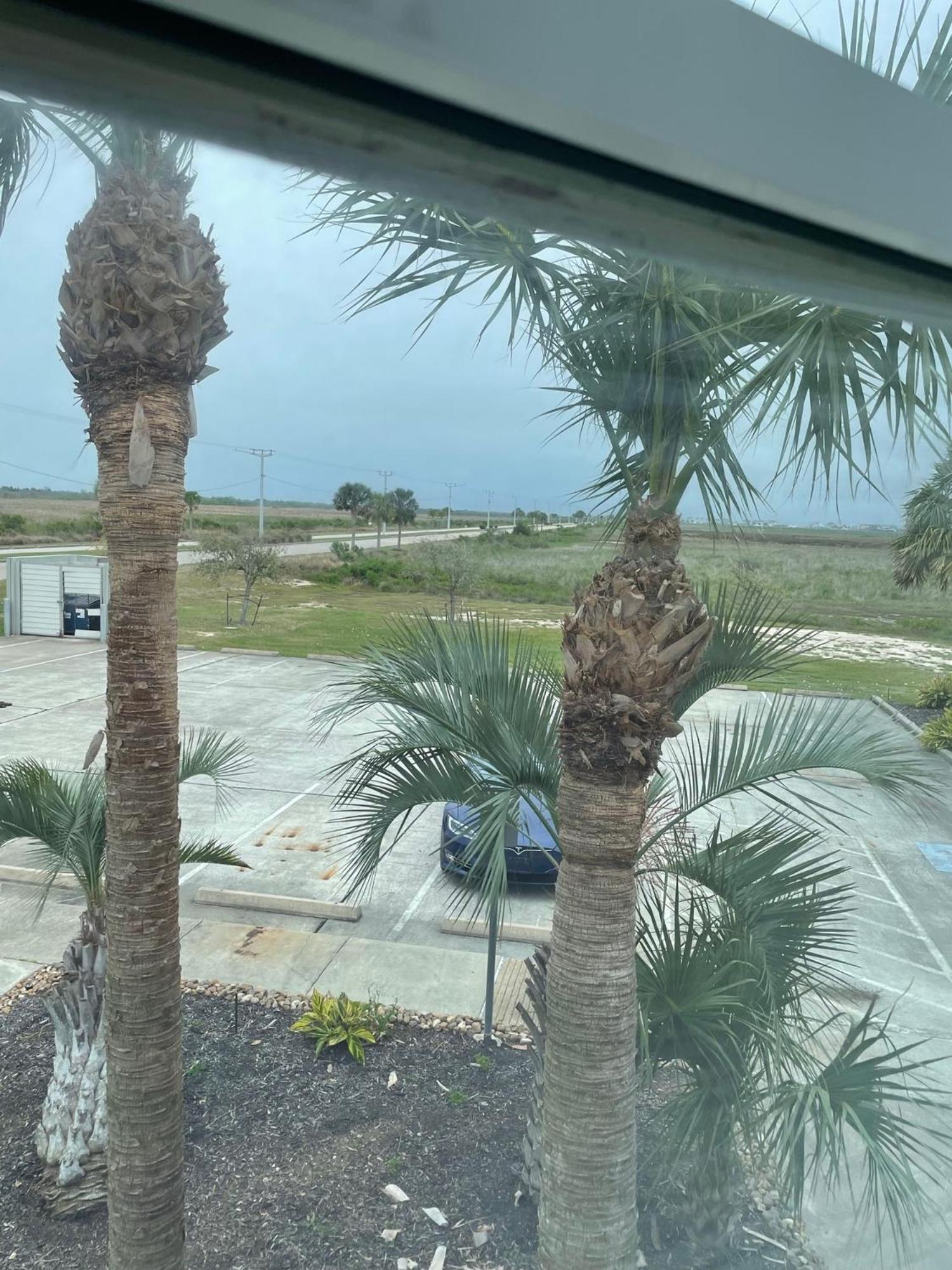 Hitchcock Harborwalk Lodge מראה חיצוני תמונה