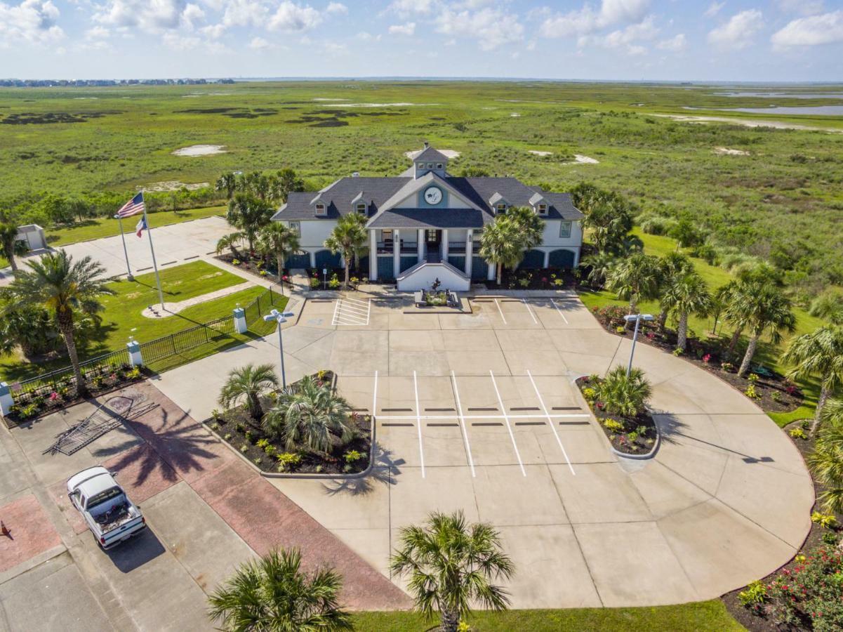 Hitchcock Harborwalk Lodge מראה חיצוני תמונה