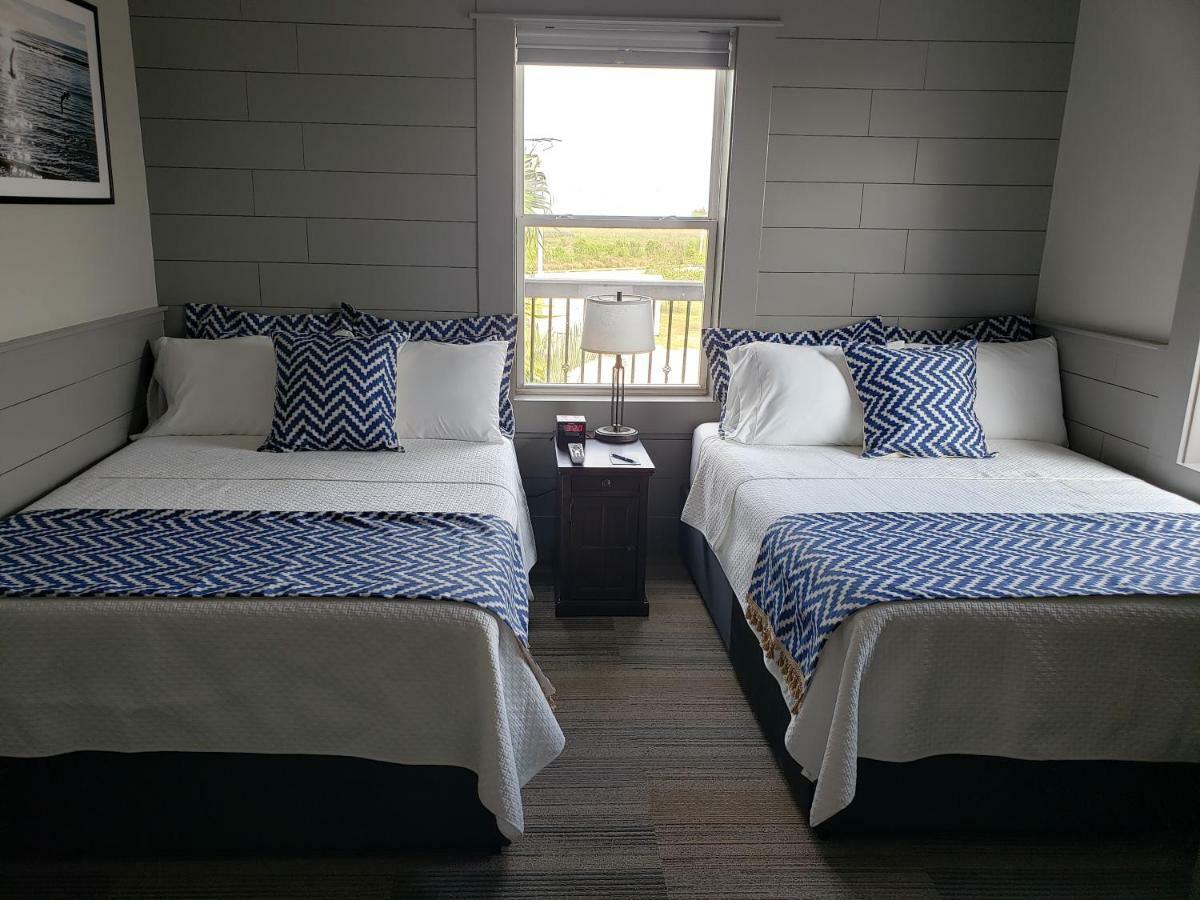 Hitchcock Harborwalk Lodge מראה חיצוני תמונה
